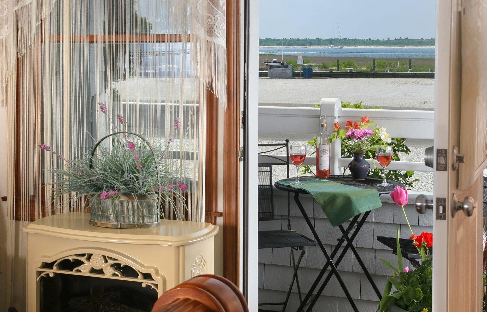Sand Castle Bed And Breakfast Barnegat Light Exteriér fotografie